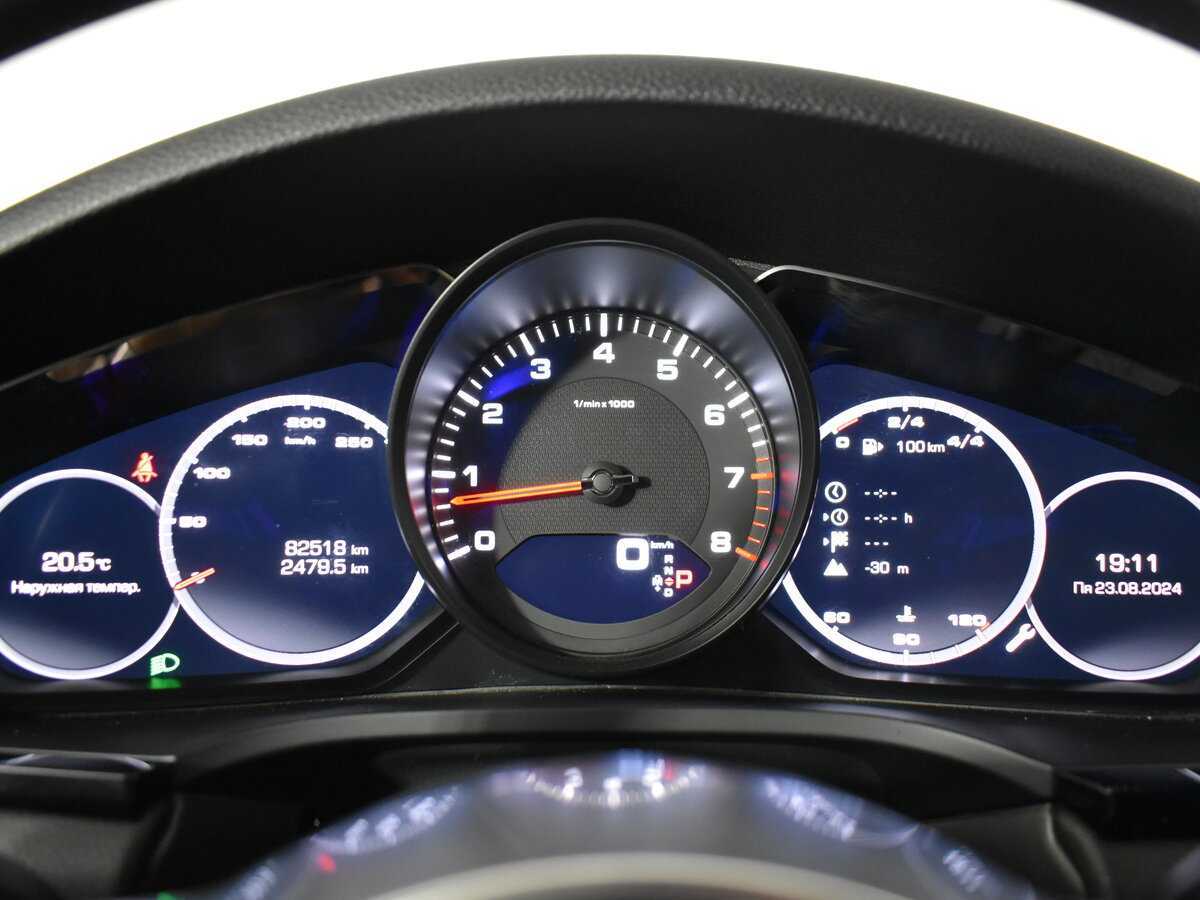 Купить Porsche Cayenne, 2018, 82 000 км, фото №15