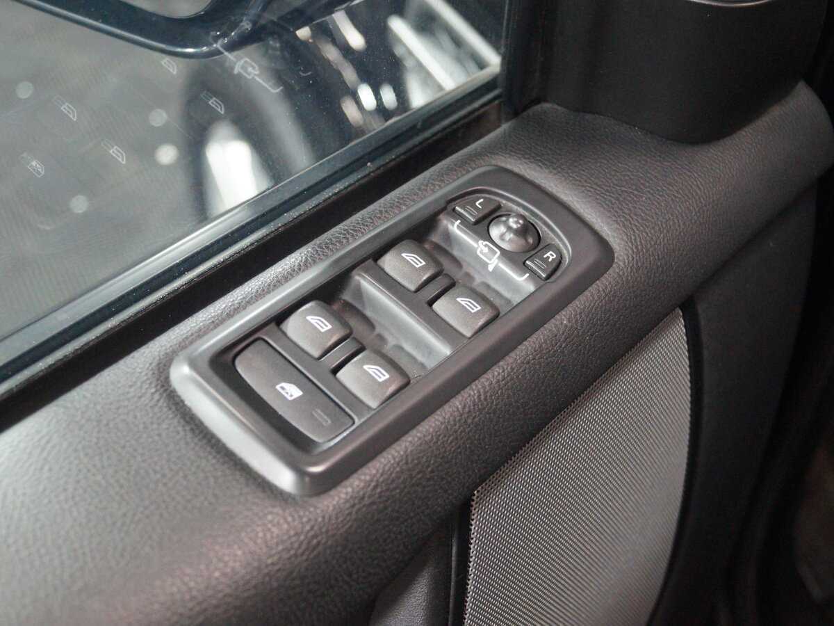 Купить Land Rover Discovery, 2015, 155 000 км, фото №15