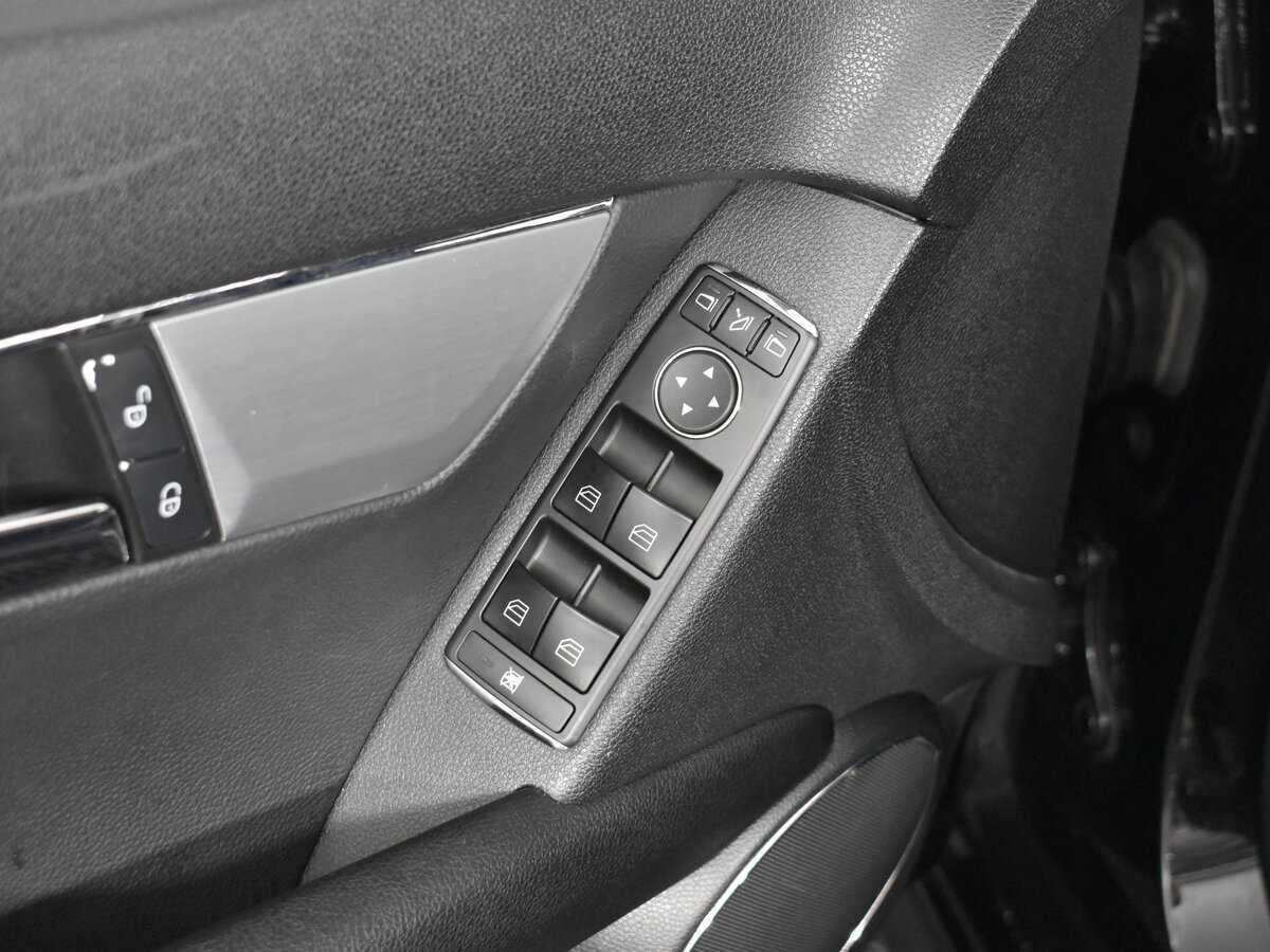 Купить Mercedes-Benz C-Класс 300, 2009, 277 500 км, фото №14
