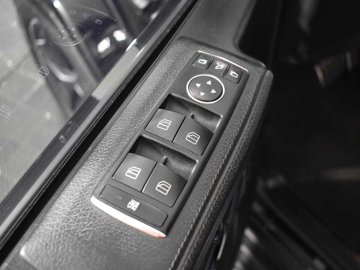 Купить Mercedes-Benz G-Класс 500, 2012, 218 968 км, фото №9