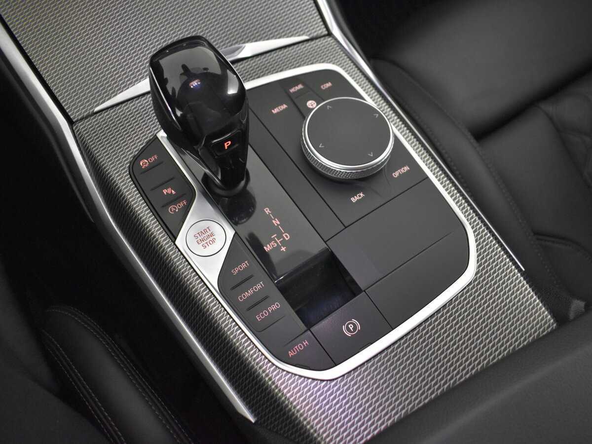 Купить BMW 3 серии 320d xDrive, 2019, 130 000 км, фото №16