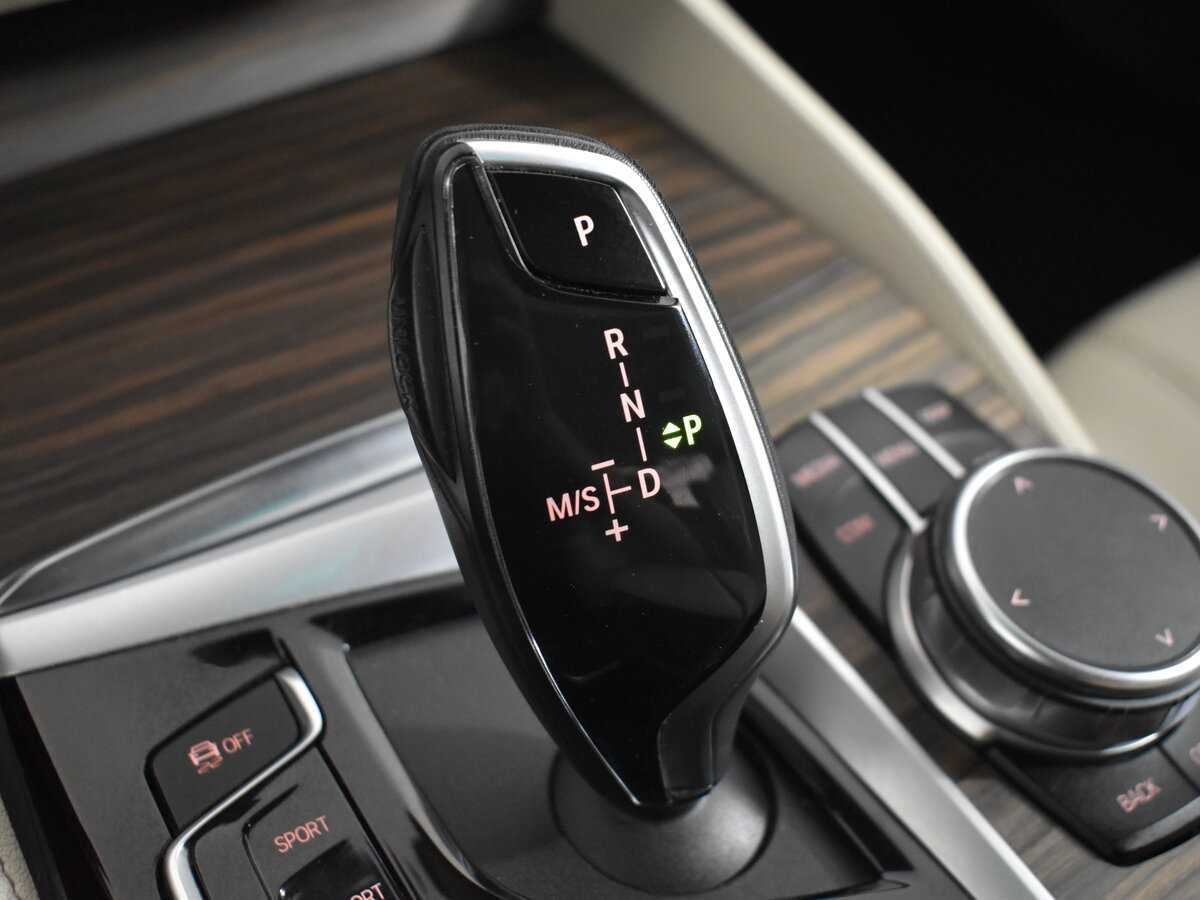 Купить BMW 5 серии 520d xDrive, 2019, 166 000 км, фото №18