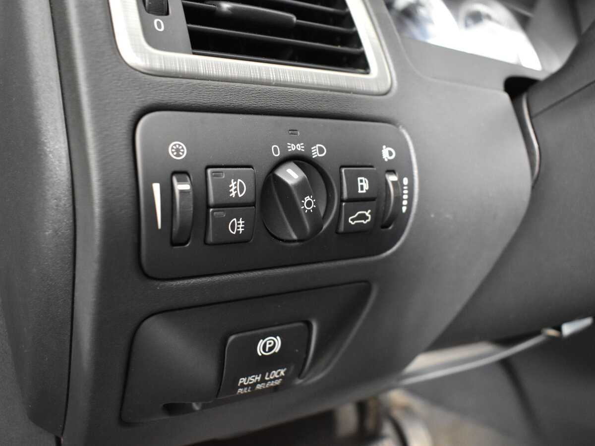 Купить Volvo XC70, 2011, 323 000 км, фото №16