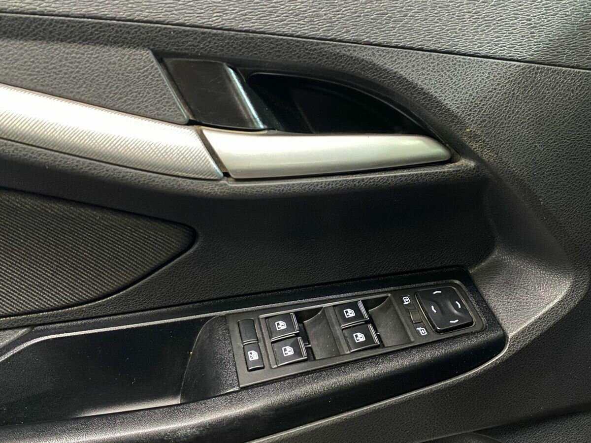 Купить Lada (ВАЗ) Vesta, 2016, 114 825 км, фото №16