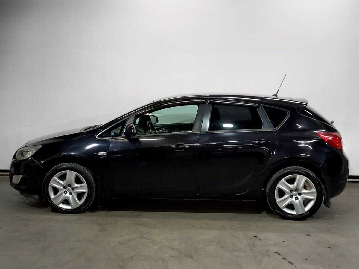 Купить Opel Astra, 2010, 206 234 км, фото №5