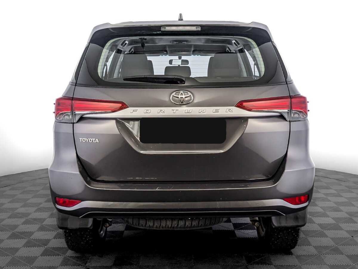 Купить Toyota Fortuner, 2019, 31 652 км, фото №6
