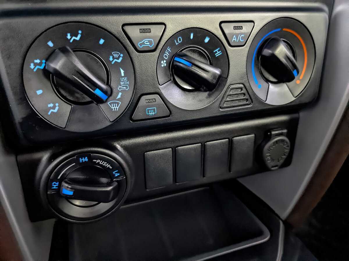 Купить Toyota Fortuner, 2019, 31 652 км, фото №13