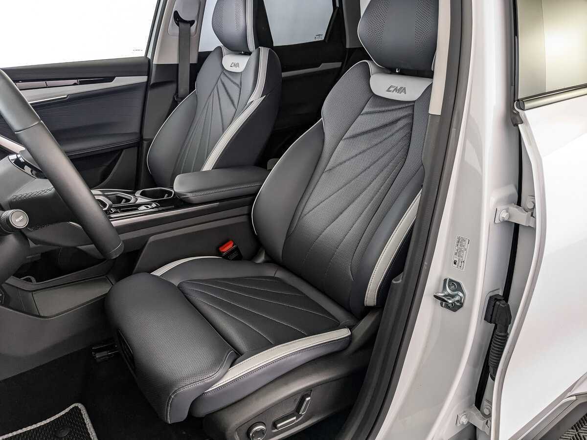 Купить Geely Atlas, 2024, 2 460 км, фото №15