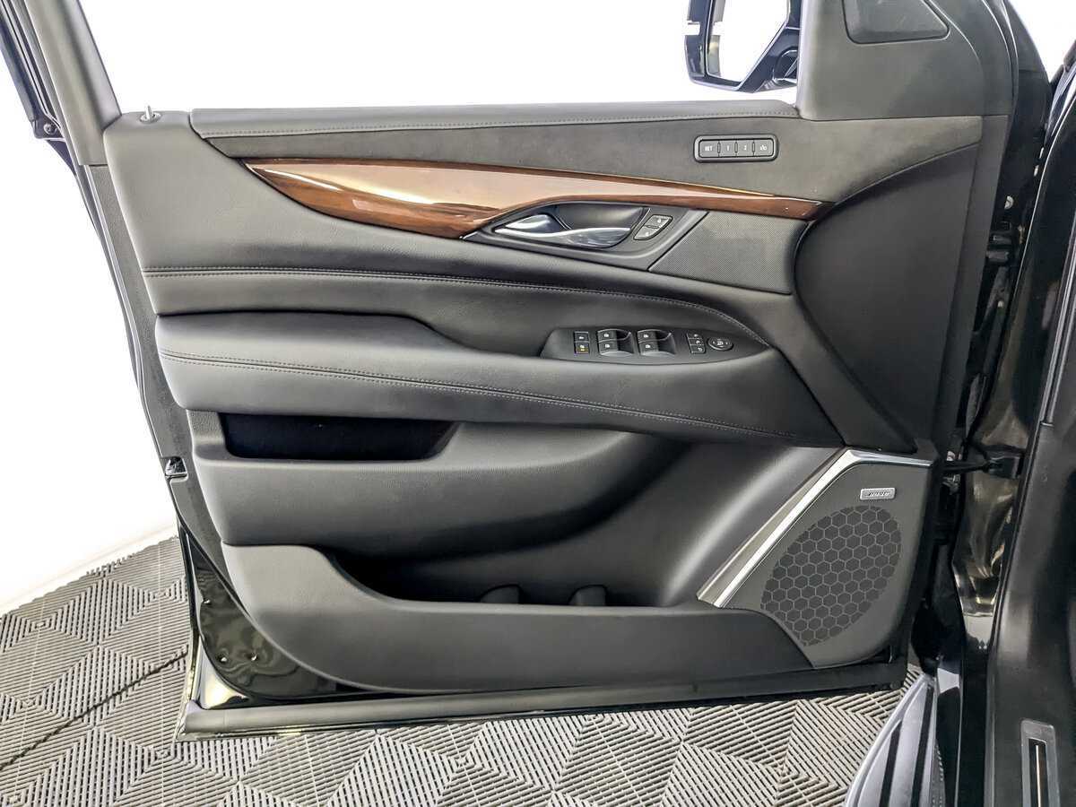 Купить Cadillac Escalade, 2018, 75 293 км, фото №15