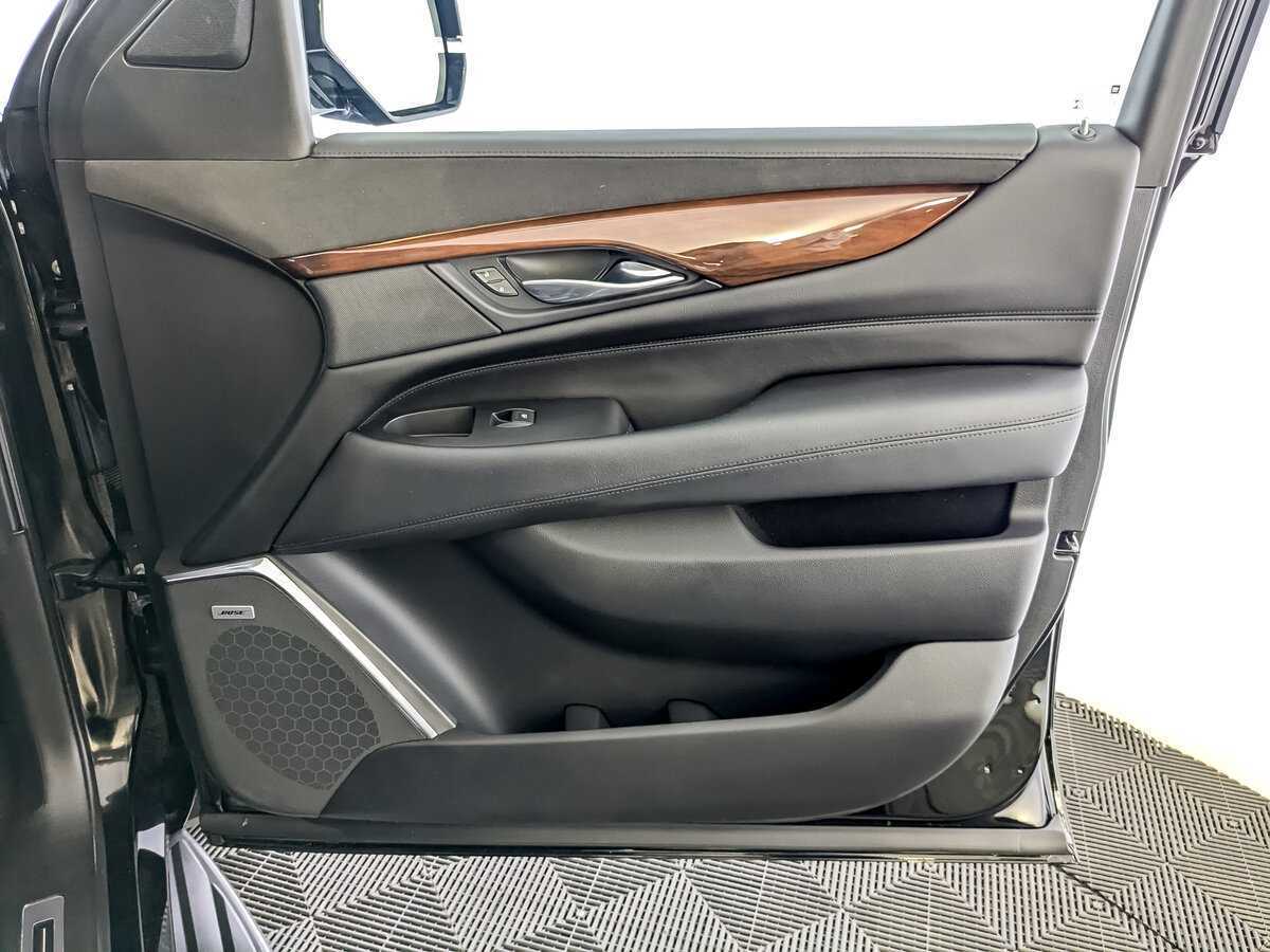Купить Cadillac Escalade, 2018, 75 293 км, фото №22
