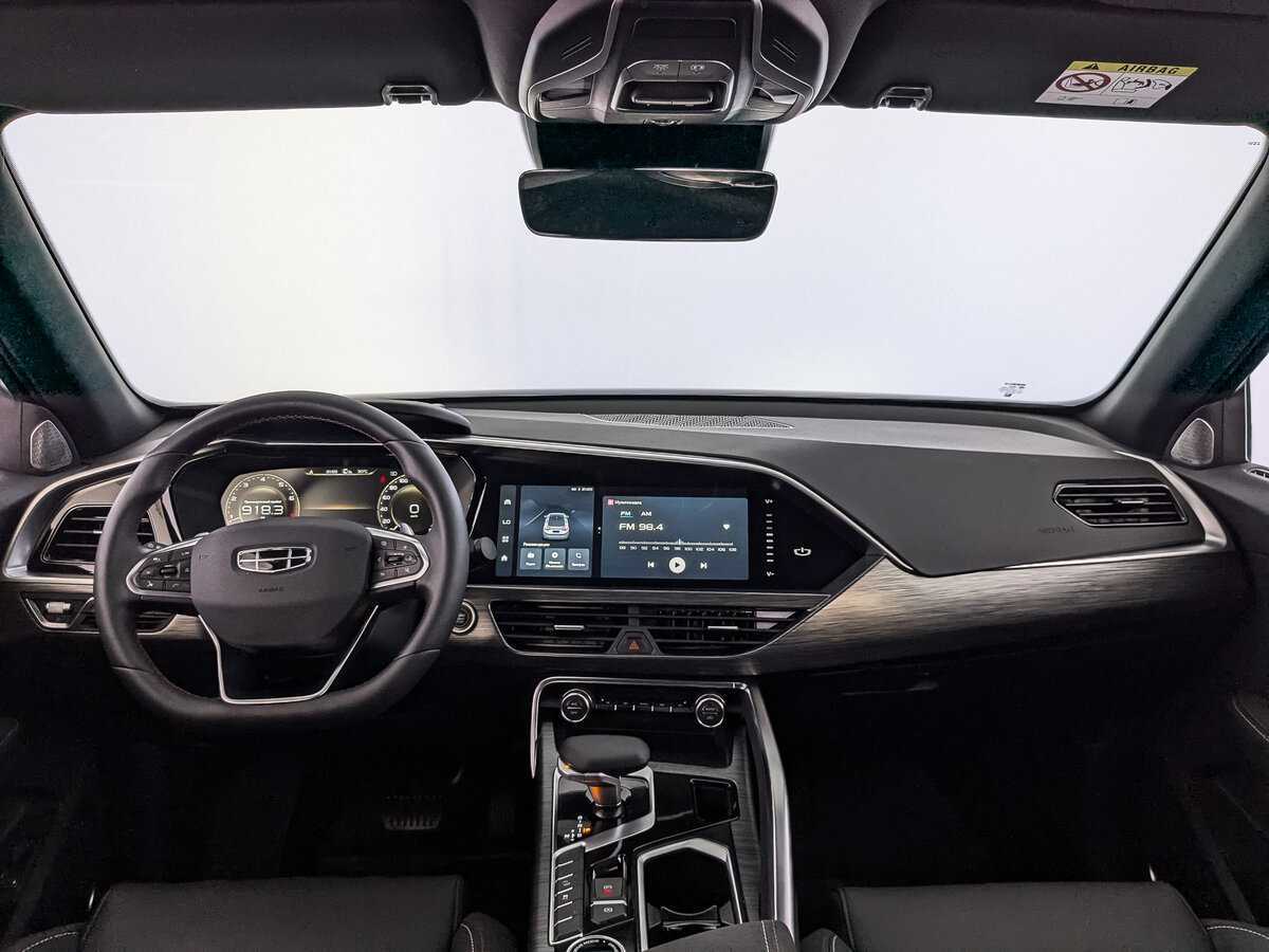 Купить Geely Tugella, 2023, 10 900 км, фото №10