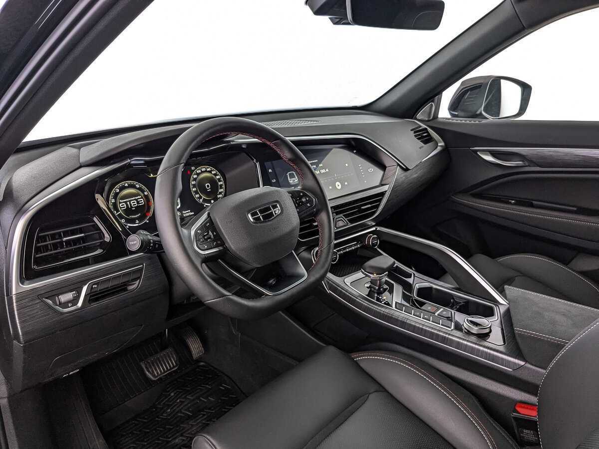Купить Geely Tugella, 2023, 10 900 км, фото №11