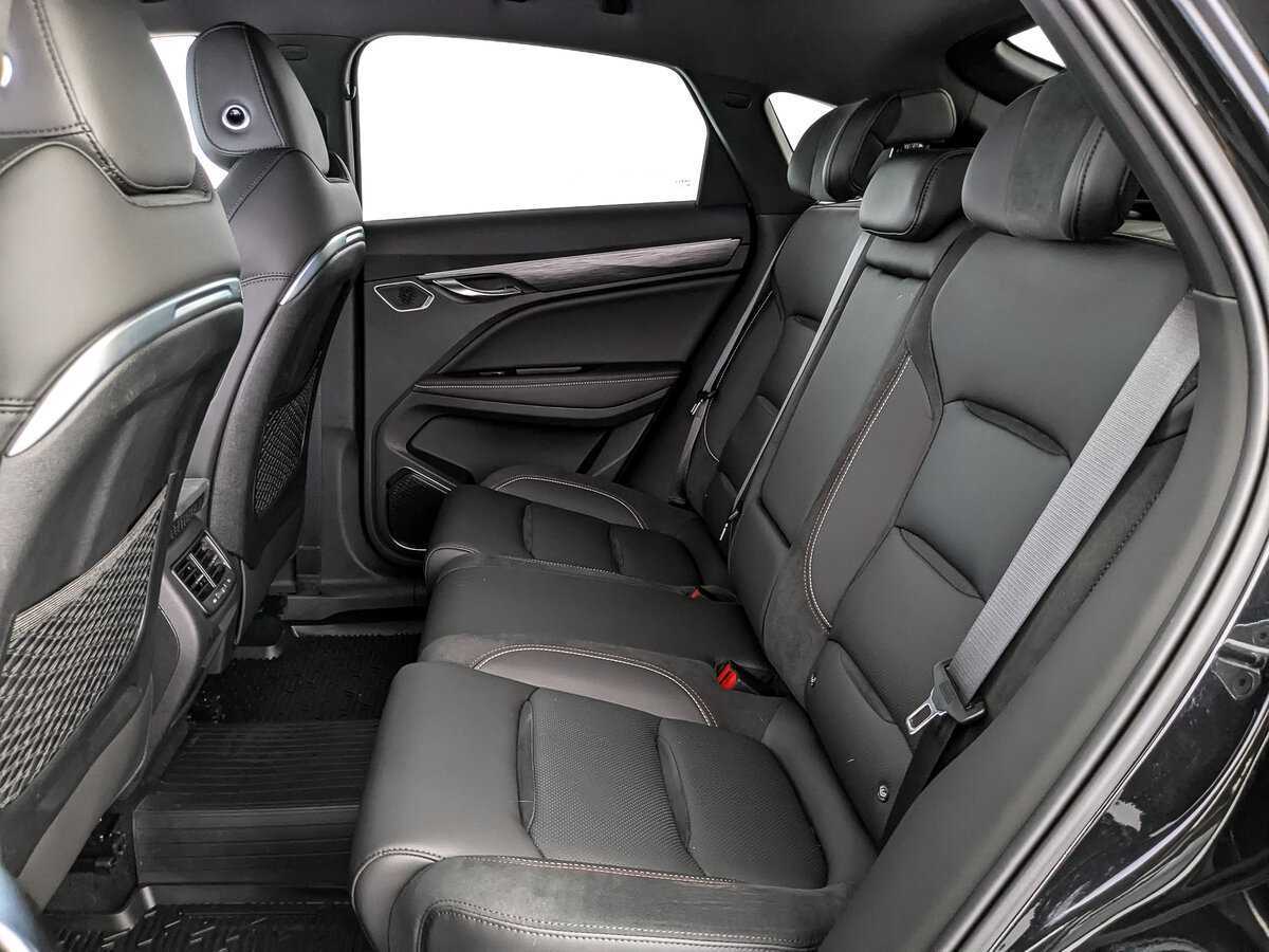 Купить Geely Tugella, 2023, 10 900 км, фото №14