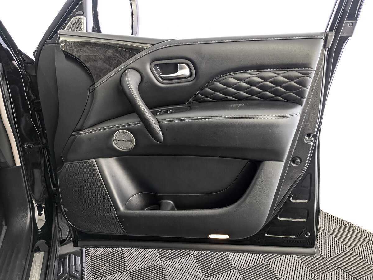 Купить Infiniti QX80, 2020, 122 962 км, фото №20