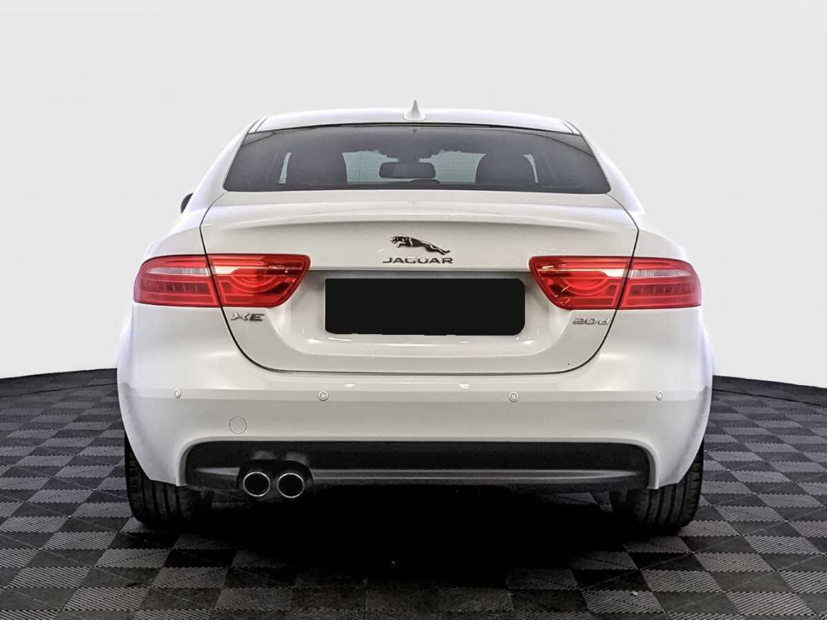 Купить Jaguar XE, 2017, 84 000 км, фото №6