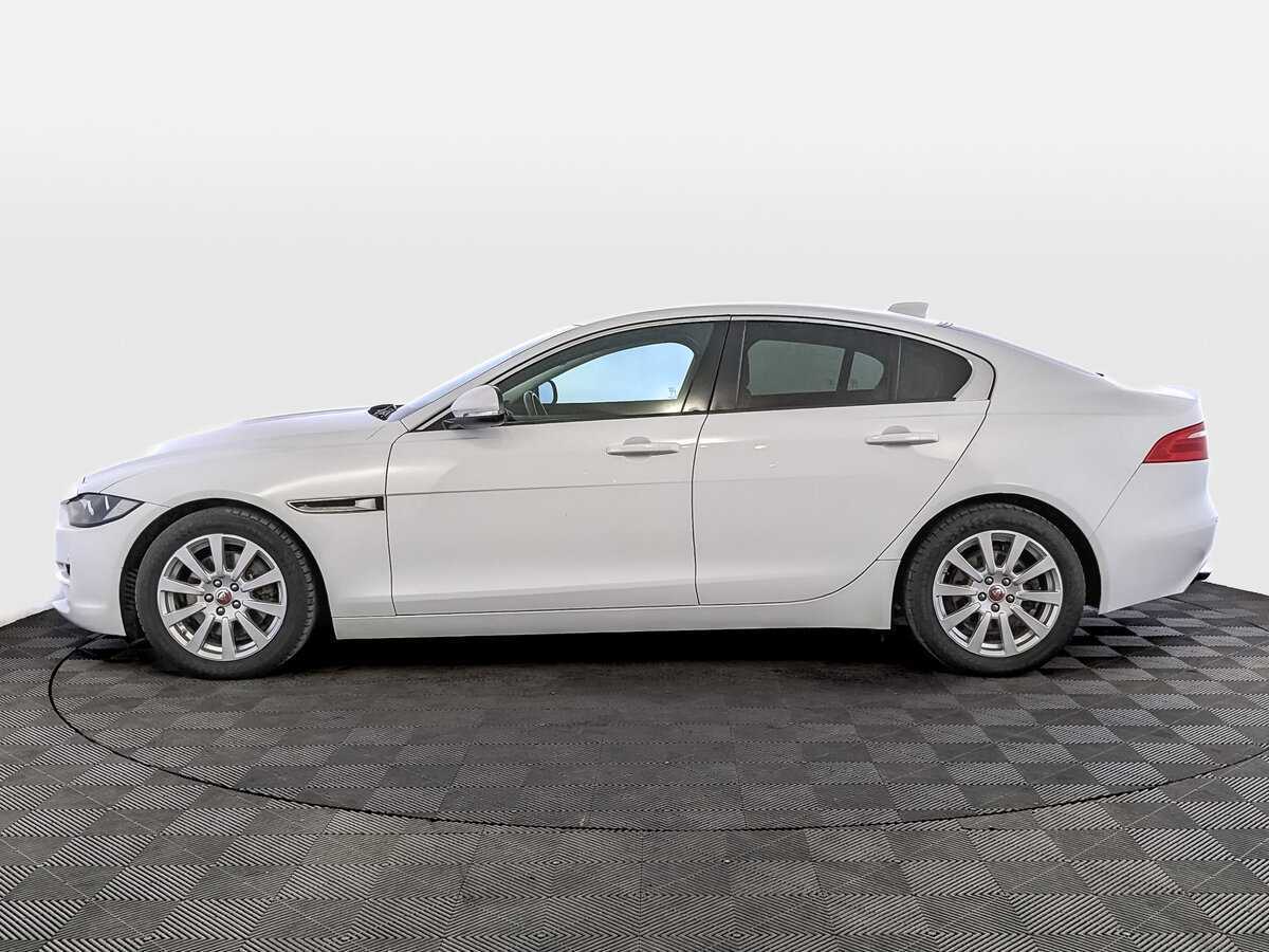 Купить Jaguar XE, 2017, 84 000 км, фото №8