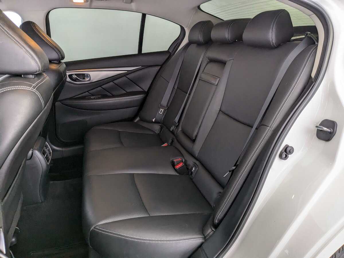 Купить Infiniti Q50, 2018, 63 232 км, фото №9