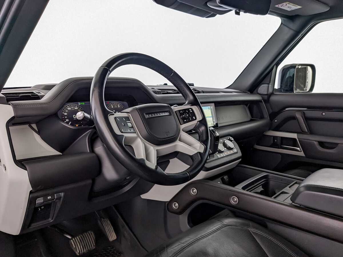 Купить Land Rover Defender 110, 2020, 113 527 км, фото №14