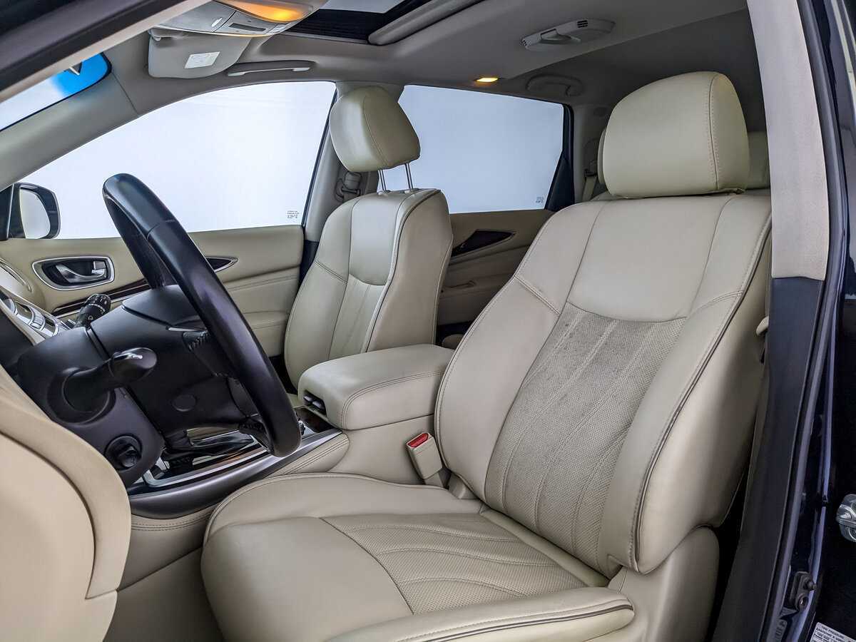 Купить Infiniti QX60, 2017, 67 533 км, фото №16
