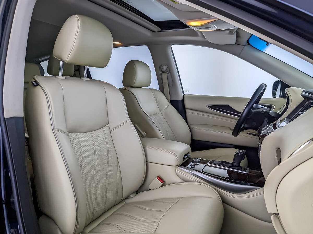 Купить Infiniti QX60, 2017, 67 533 км, фото №20