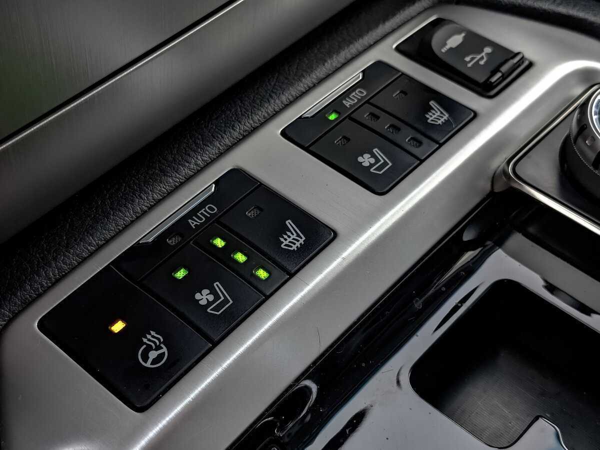 Купить Toyota Land Cruiser, 2018, 317 947 км, фото №25