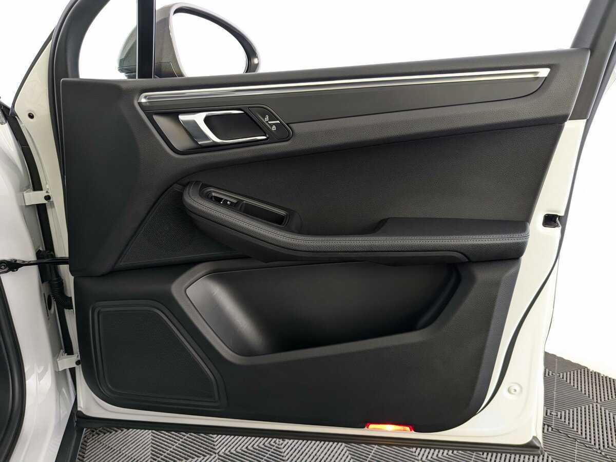 Купить Porsche Macan, 2021, 28 250 км, фото №21