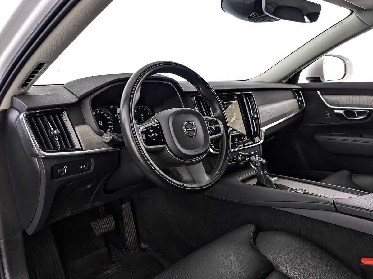 Купить Volvo V90 Cross Country, 2021, 82 423 км, фото №11