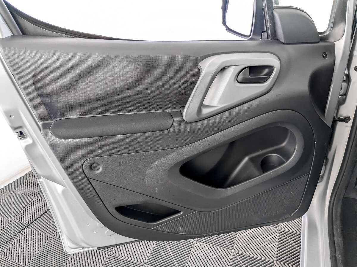 Купить Peugeot Partner, 2018, 125 792 км, фото №15