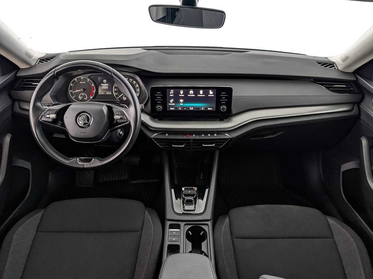 Купить Skoda Octavia, 2021, 50 236 км, фото №10