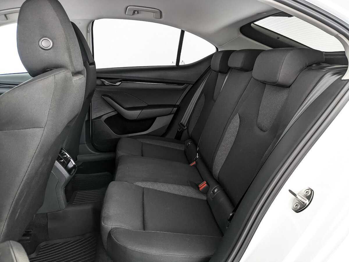 Купить Skoda Octavia, 2021, 50 236 км, фото №13