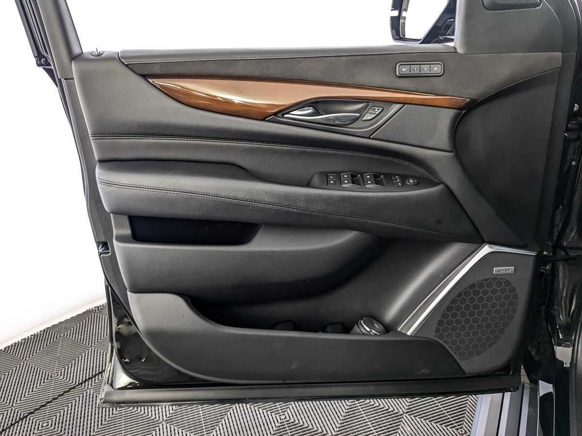 Купить Cadillac Escalade, 2018, 124 750 км, фото №15