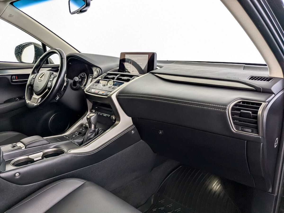 Купить Lexus NX 200, 2018, 60 563 км, фото №9