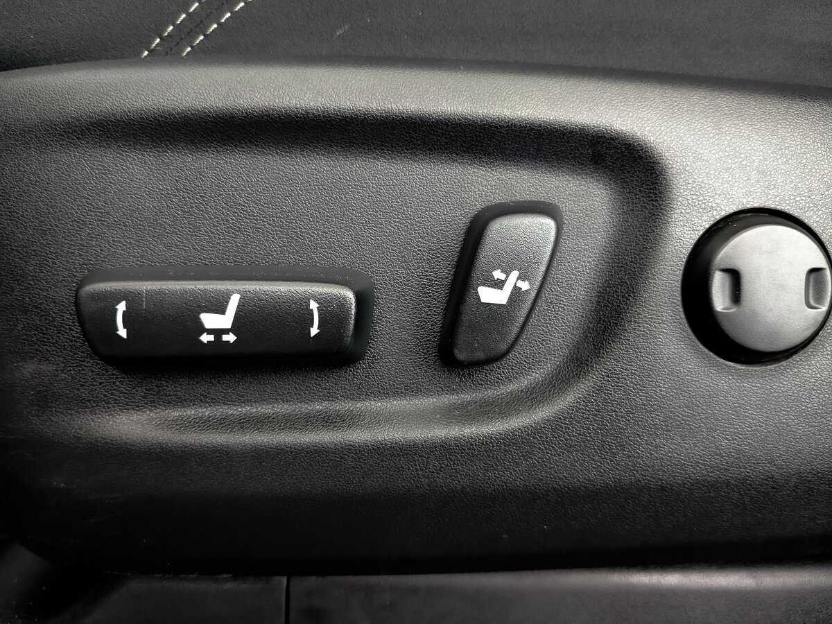 Купить Toyota Land Cruiser Prado, 2020, 38 964 км, фото №23