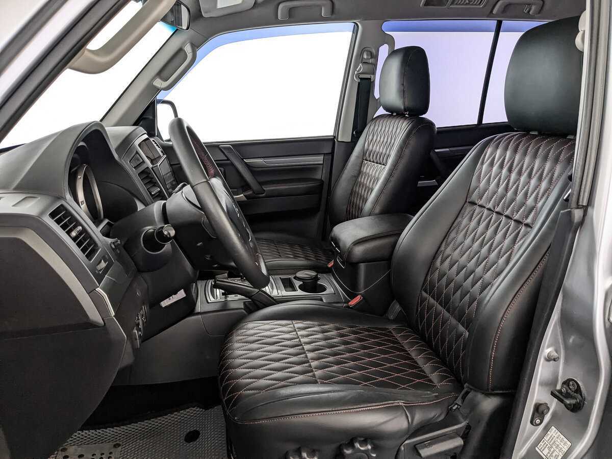 Купить Mitsubishi Pajero, 2011, 201 981 км, фото №16