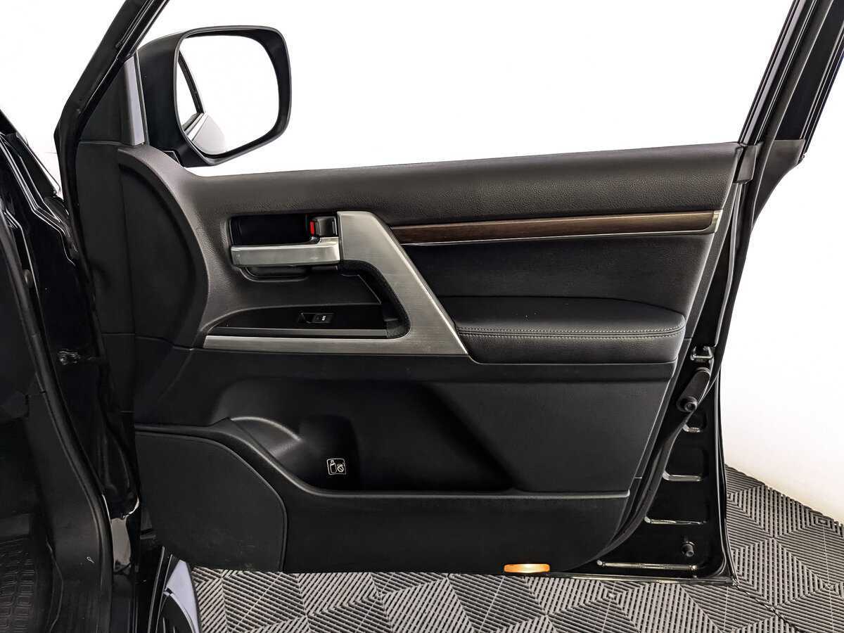 Купить Toyota Land Cruiser, 2017, 125 126 км, фото №21