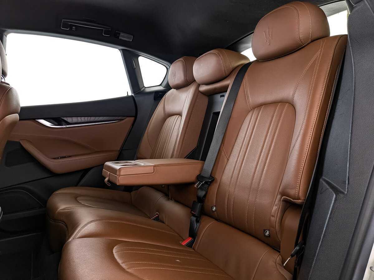 Купить Maserati Levante Diesel, 2019, 143 931 км, фото №14