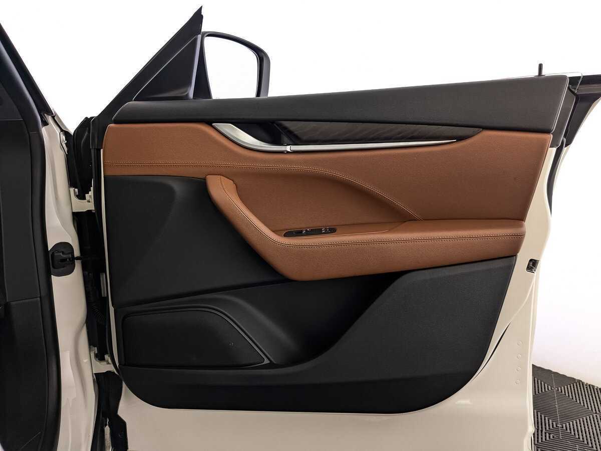 Купить Maserati Levante Diesel, 2019, 143 931 км, фото №20