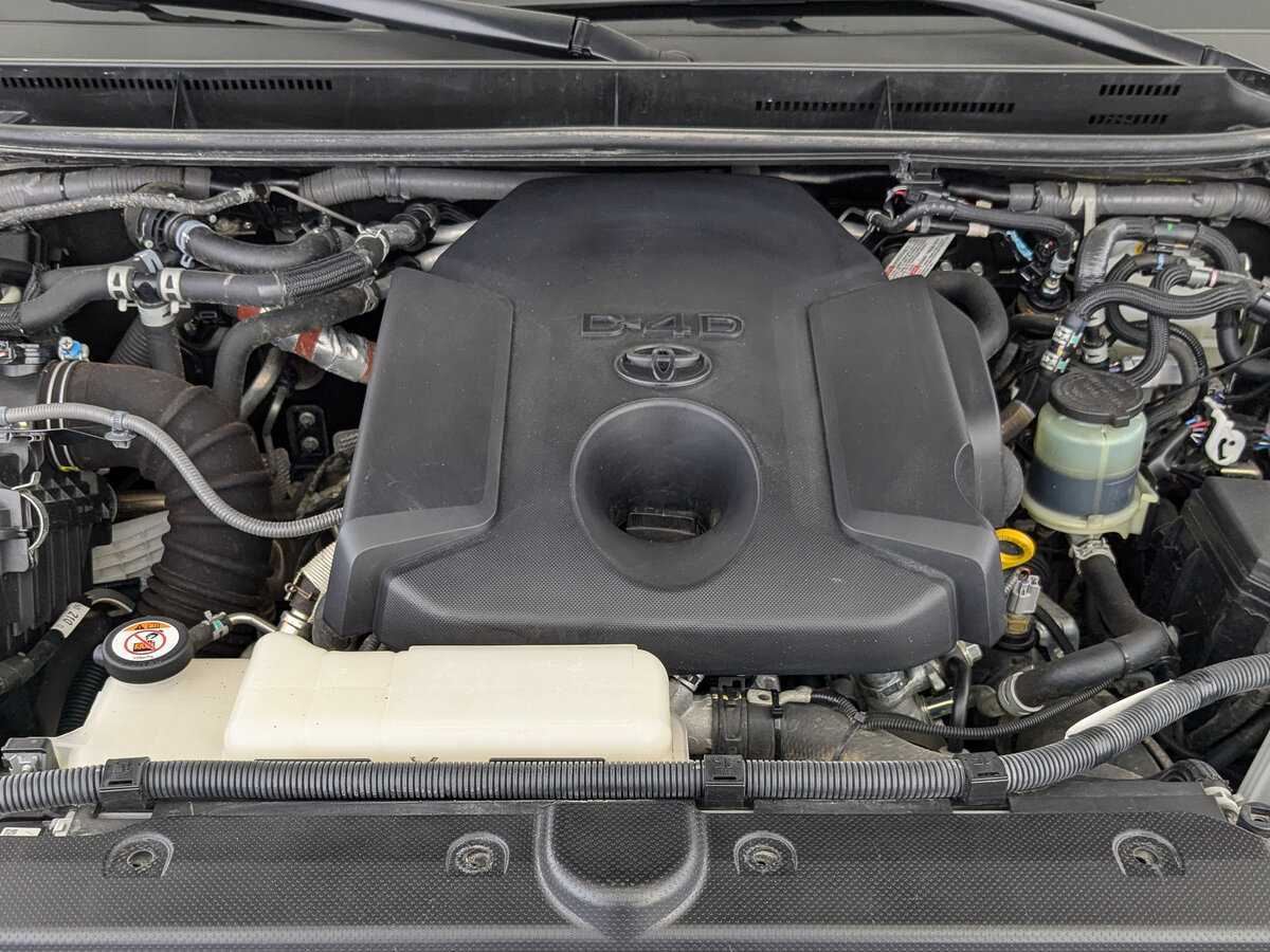 Купить Toyota Land Cruiser Prado, 2018, 108 871 км, фото №9