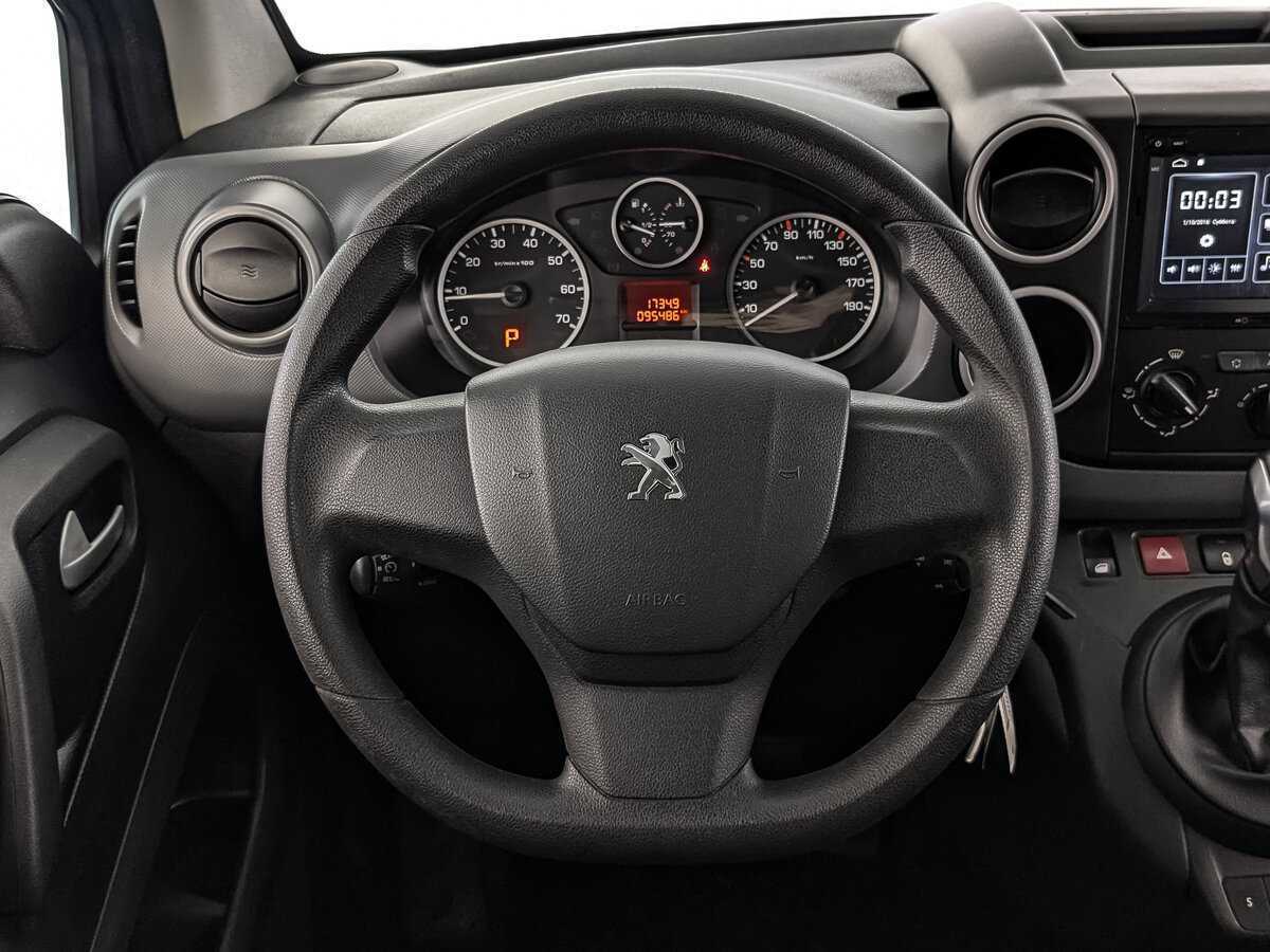 Купить Peugeot Partner Crossway, 2022, 95 477 км, фото №18