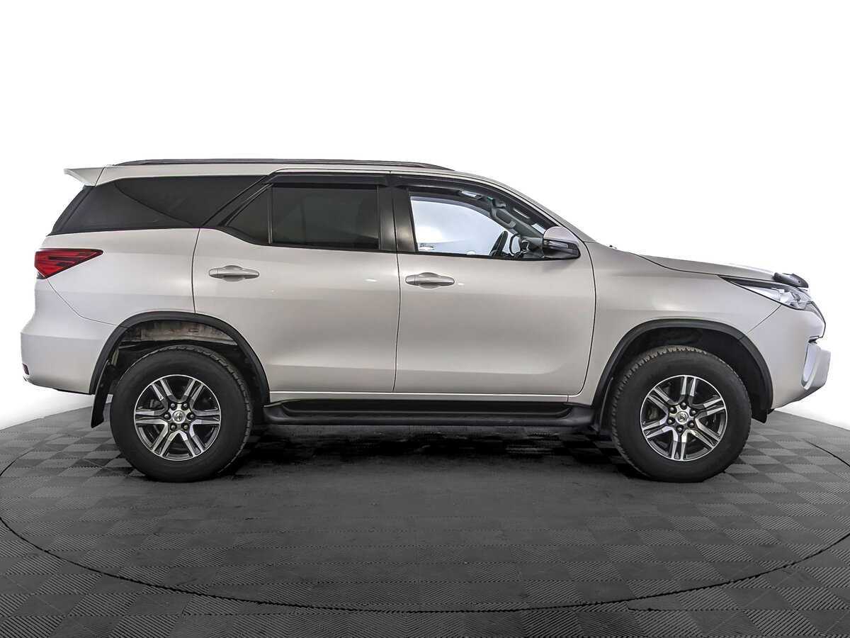 Купить Toyota Fortuner, 2018, 109 199 км, фото №4