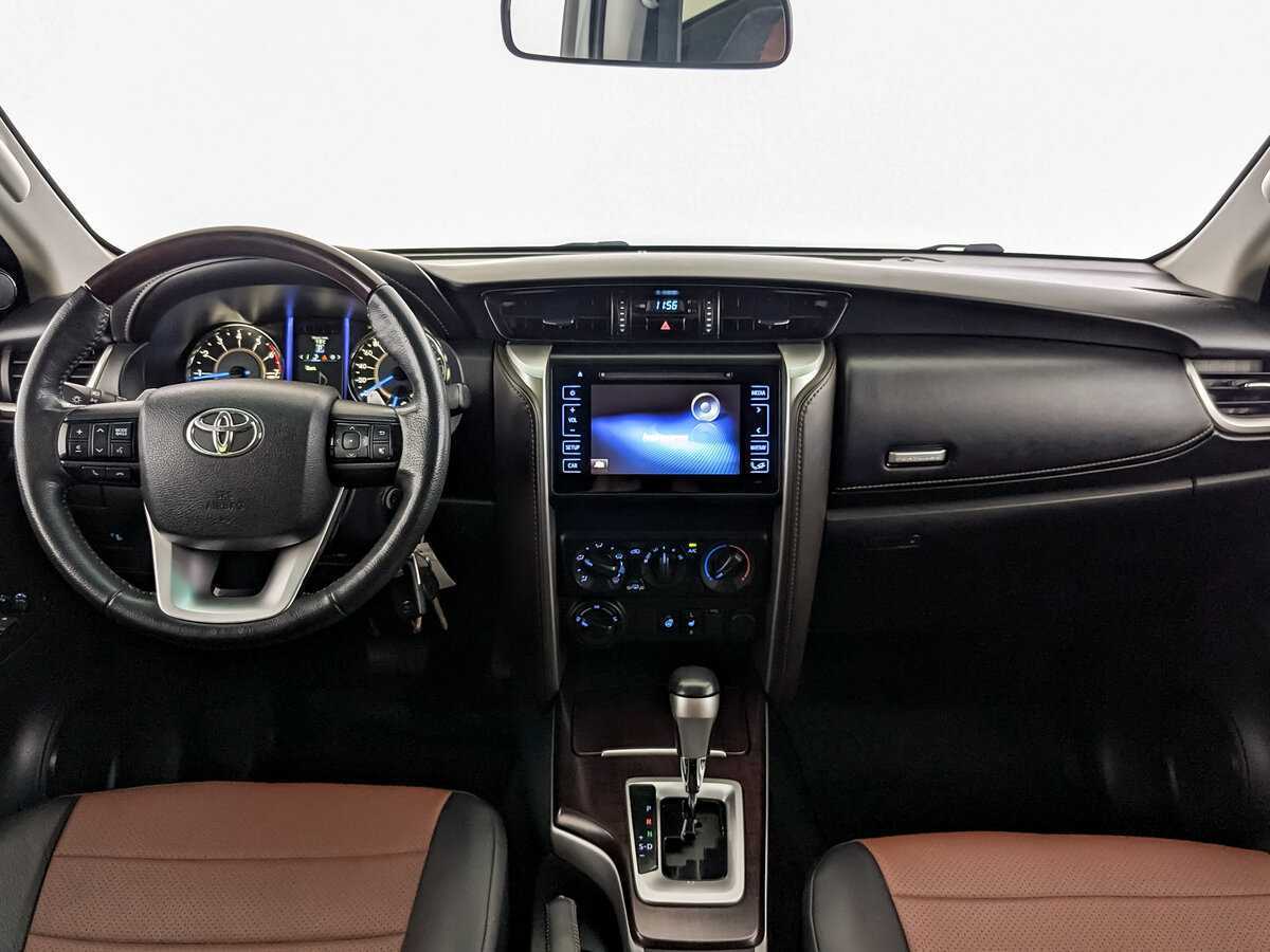 Купить Toyota Fortuner, 2018, 109 199 км, фото №12