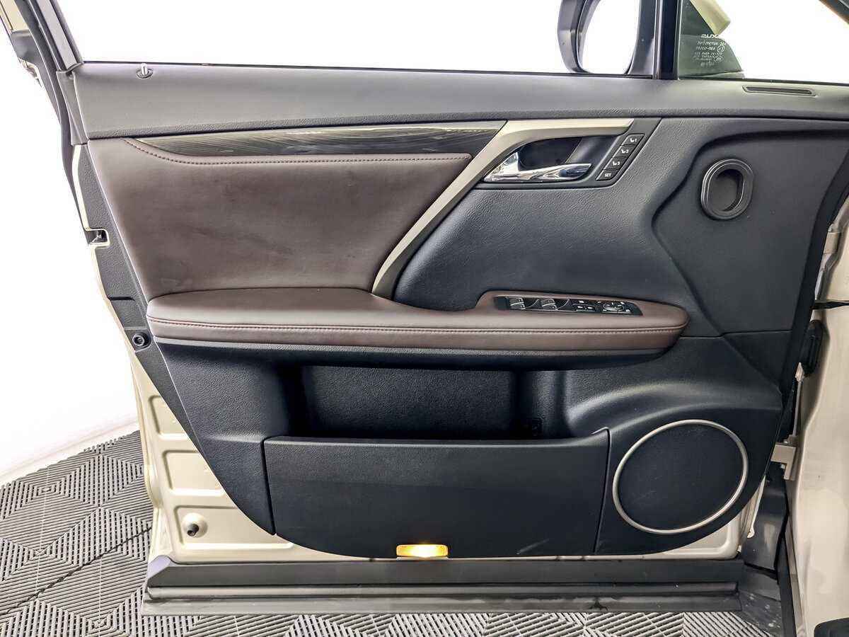 Купить Lexus RX 200t, 2017, 123 000 км, фото №15