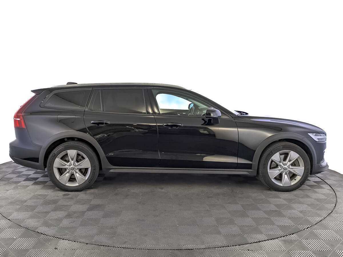 Купить Volvo V60 Cross Country, 2020, 77 230 км, фото №4