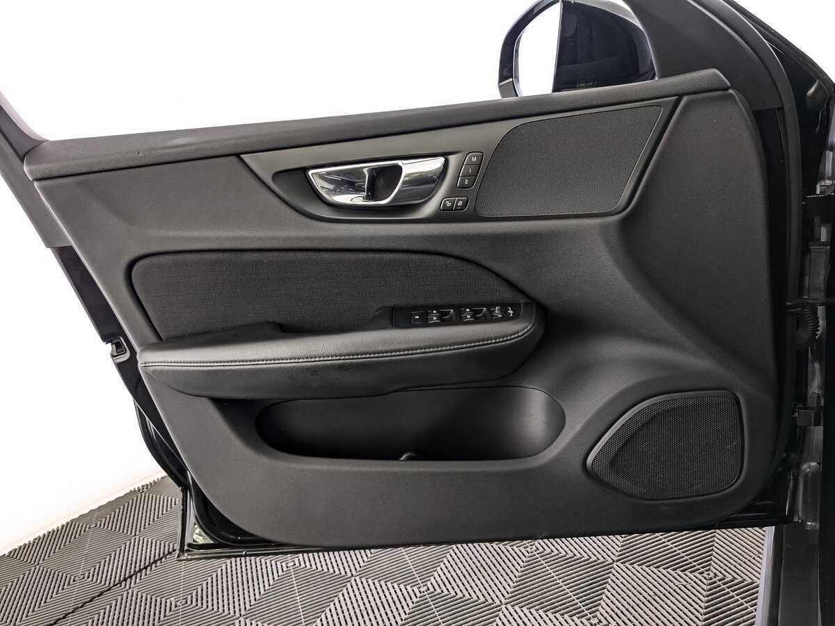 Купить Volvo V60 Cross Country, 2020, 77 230 км, фото №15