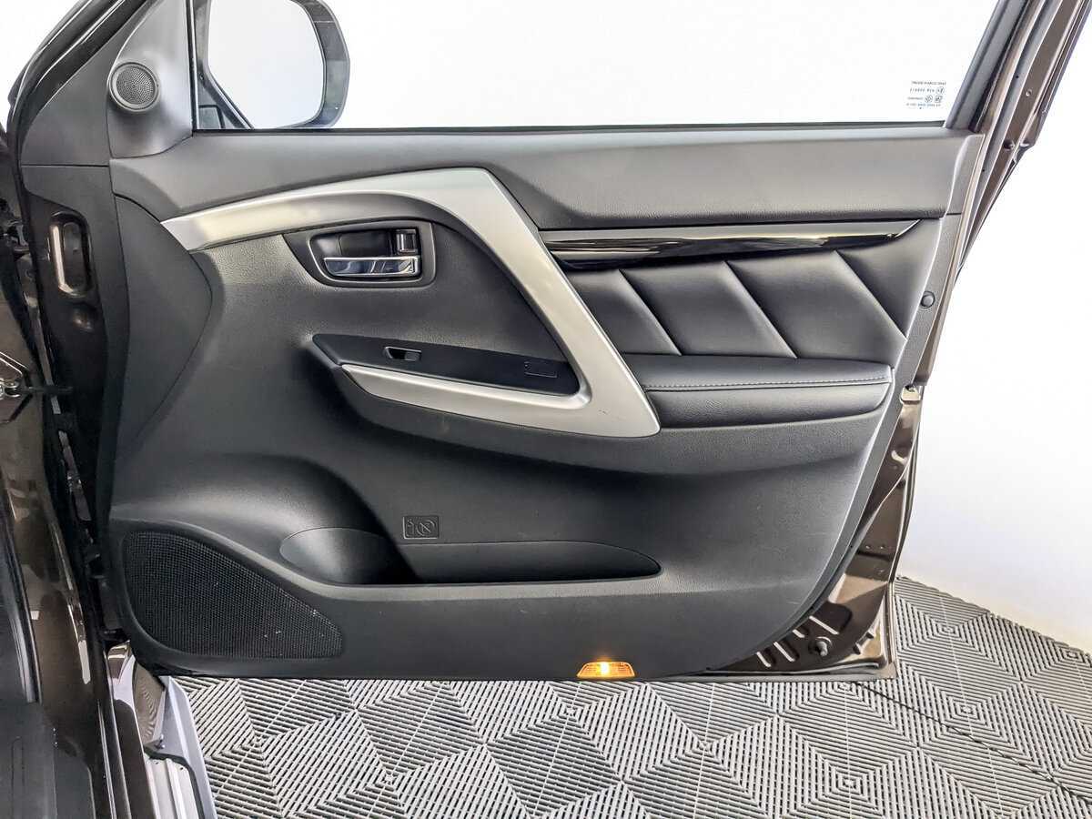 Купить Mitsubishi Pajero Sport, 2019, 102 185 км, фото №20
