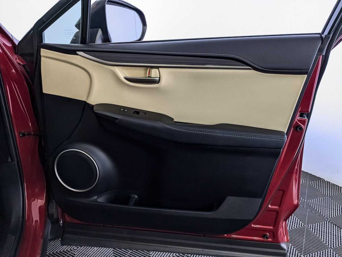 Купить Lexus NX 200, 2016, 72 500 км, фото №21