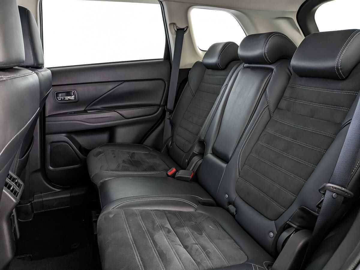 Купить Mitsubishi Outlander, 2022, 57 108 км, фото №14