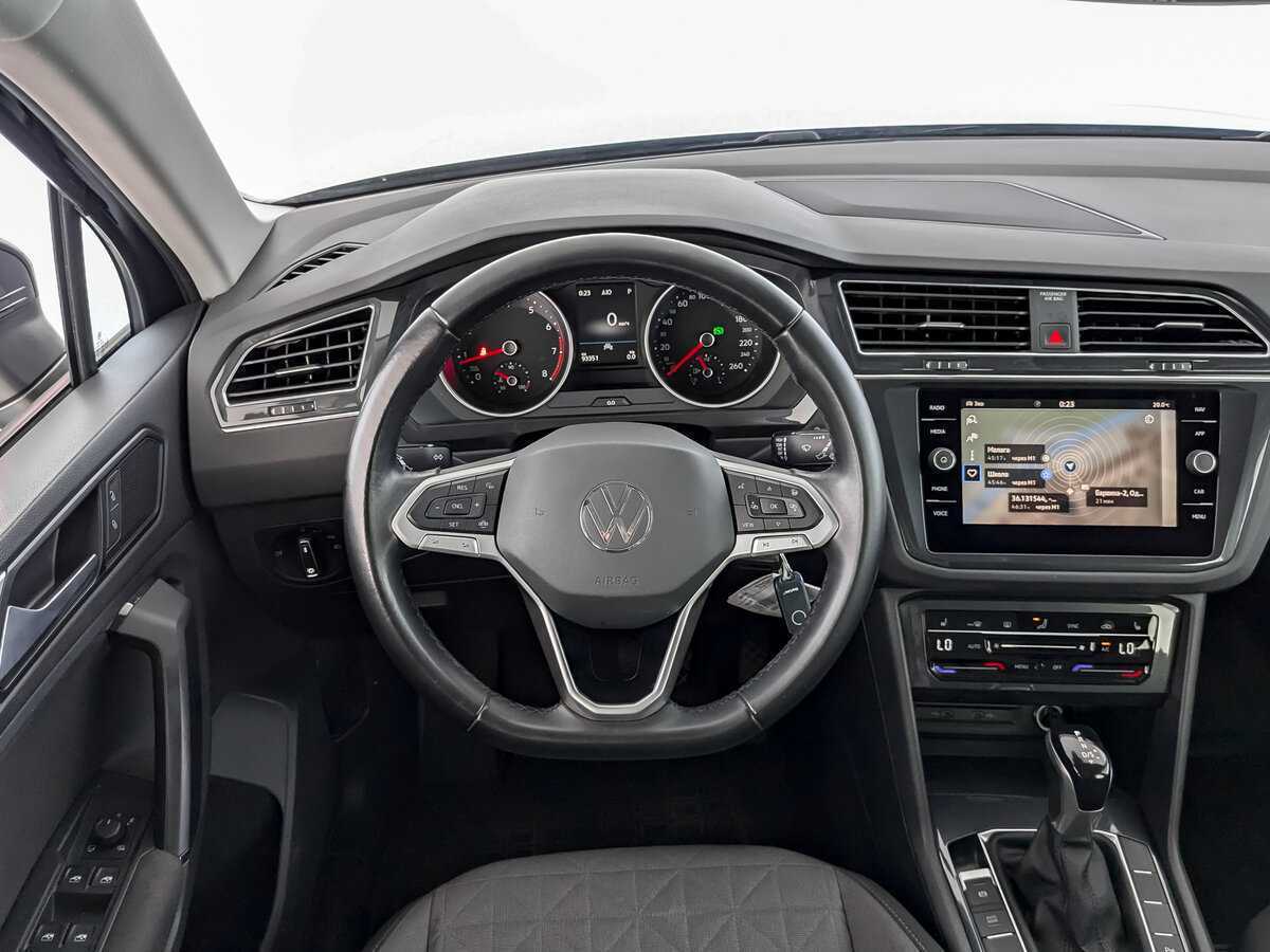 Купить Volkswagen Tiguan, 2021, 93 340 км, фото №16