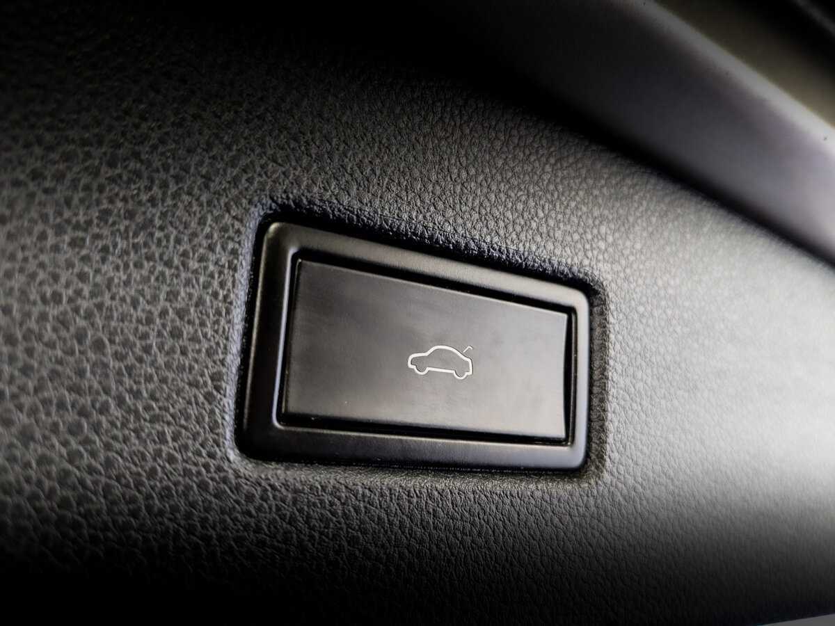 Купить Volkswagen Tiguan, 2020, 90 833 км, фото №21