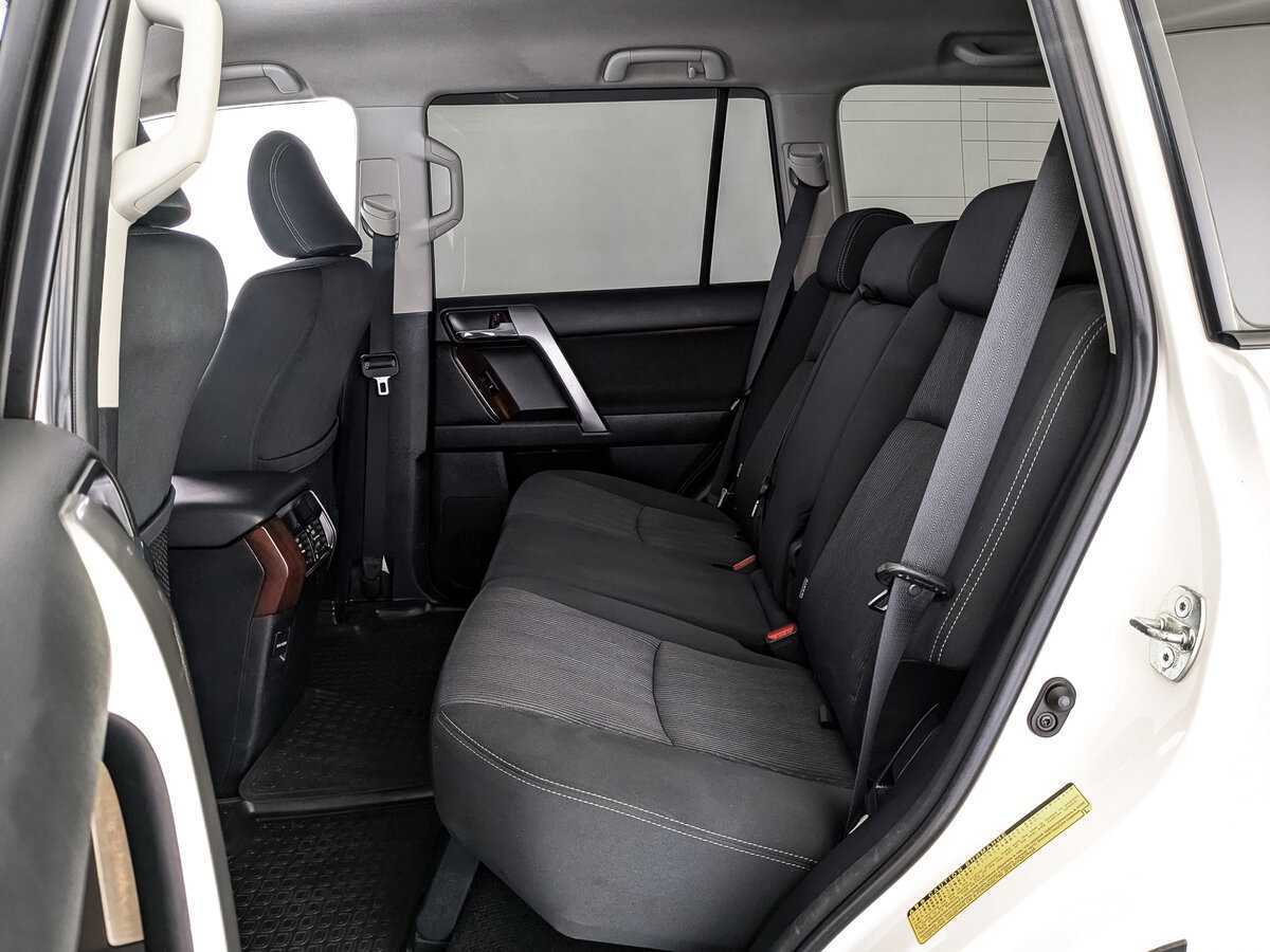 Купить Toyota Land Cruiser Prado, 2016, 122 557 км, фото №14